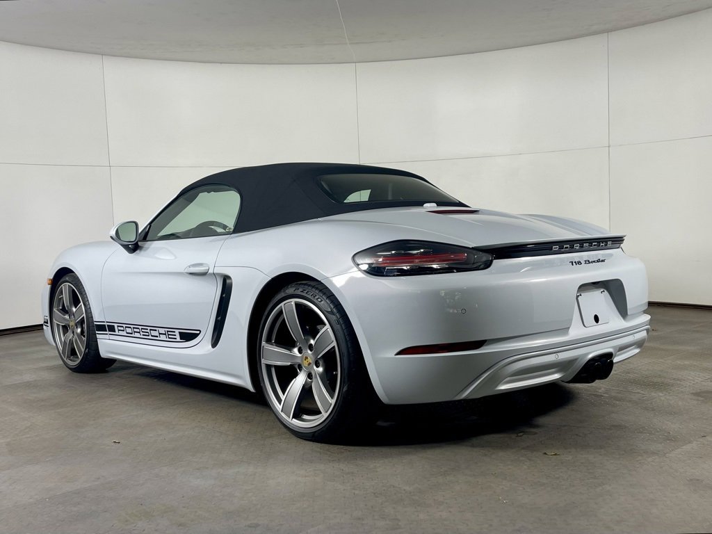 Certified 2024 Porsche 718 Boxster image 3