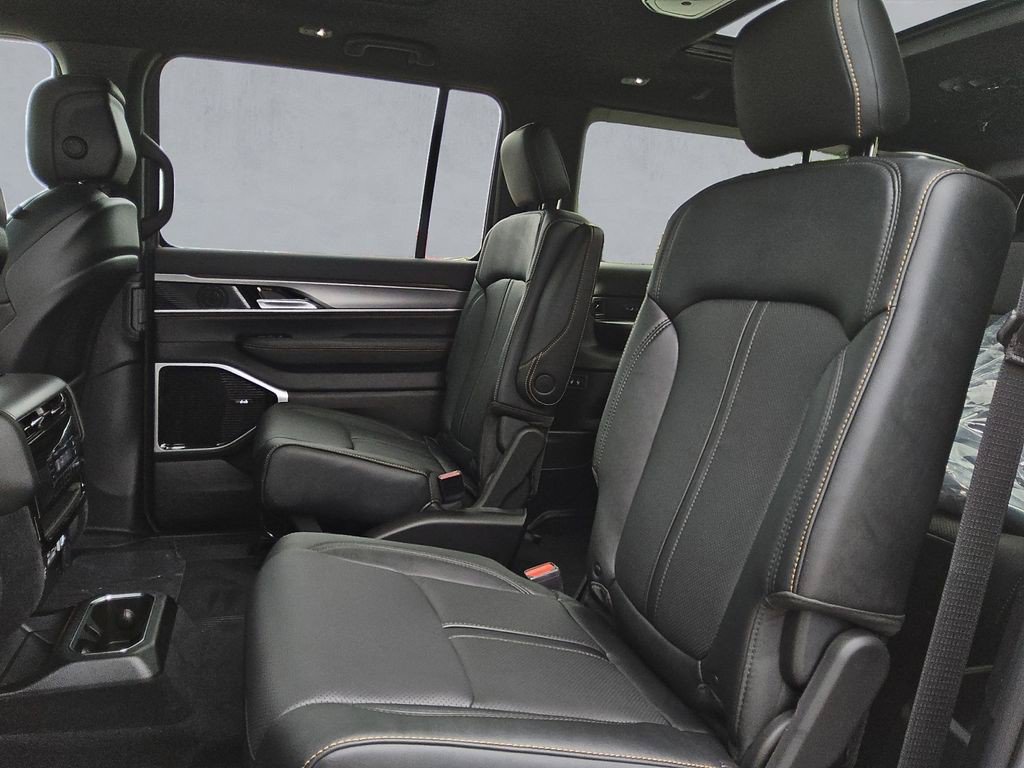 New 2026 Jeep Grand Wagoneer L 4WD image 13