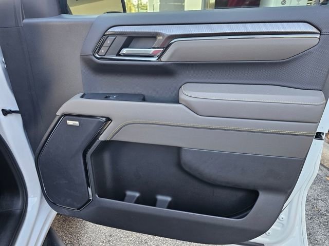 Used 2022 Chevrolet Silverado 1500 ZR2 w/ Technology Package image 24