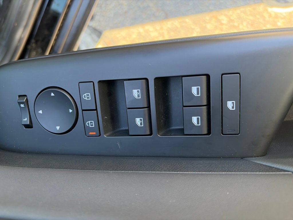 Used 2026 Hyundai Kona Limited AWD/4WD image 10