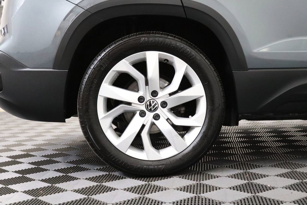 Used 2023 Volkswagen Taos S image 6