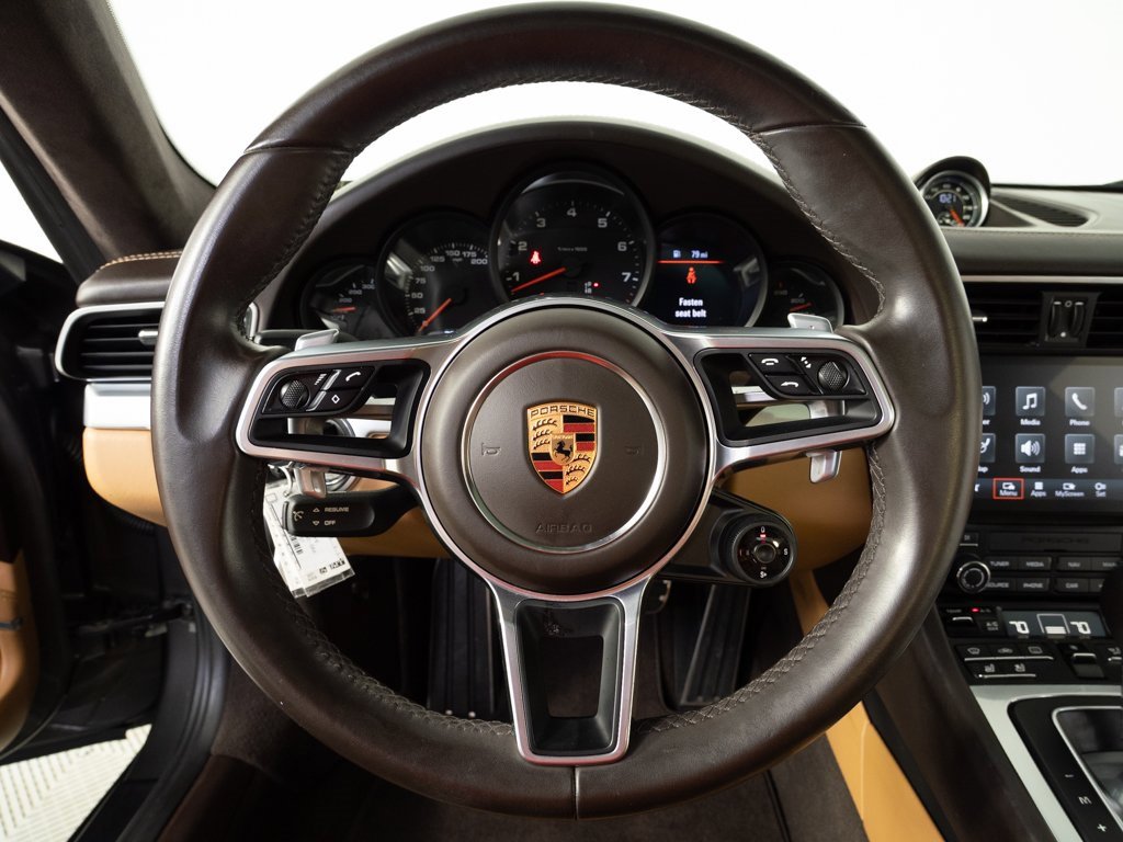 Certified 2018 Porsche 911 Carrera 4S image 9