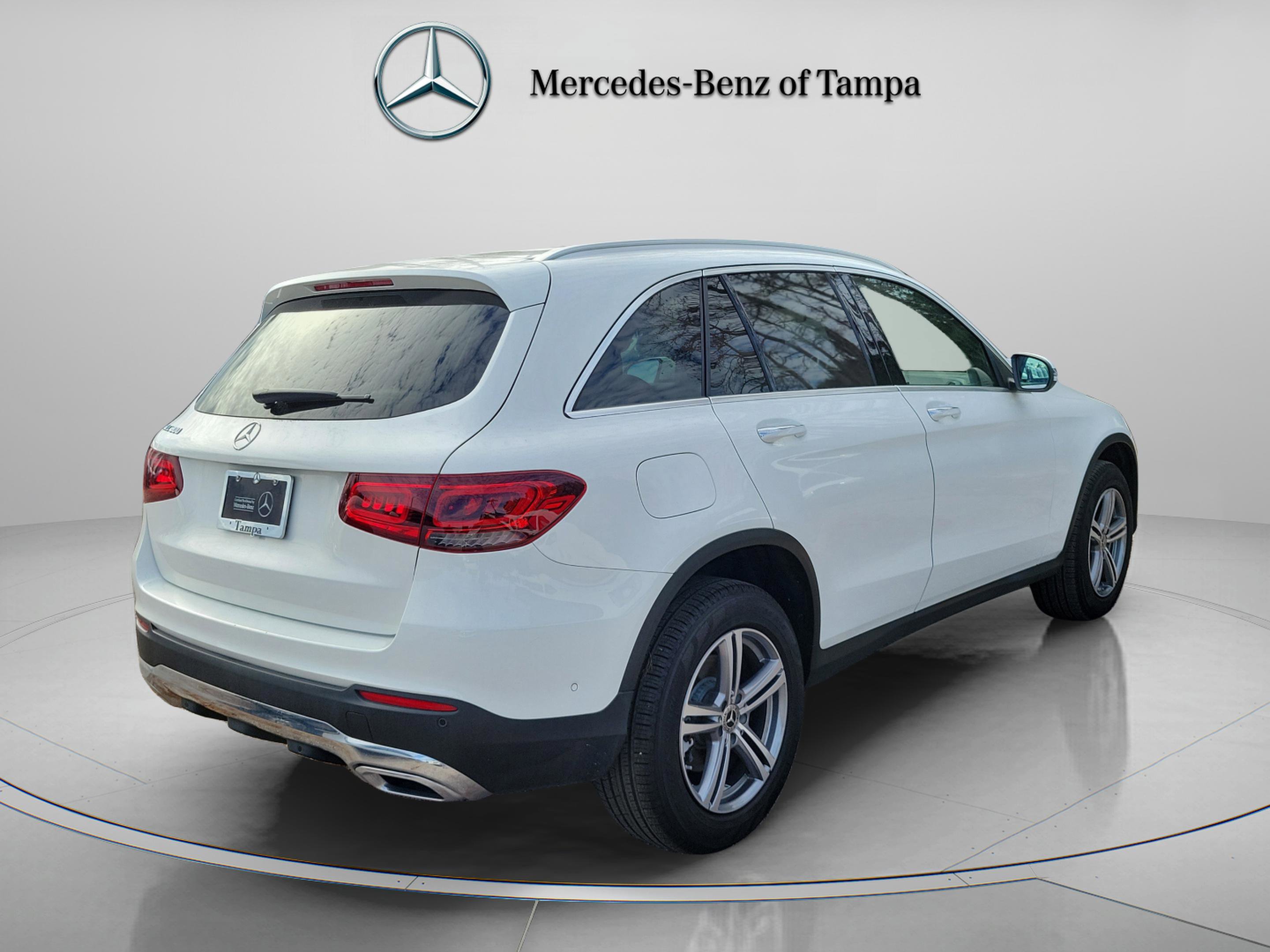 Certified 2022 Mercedes-Benz GLC 300 image 3