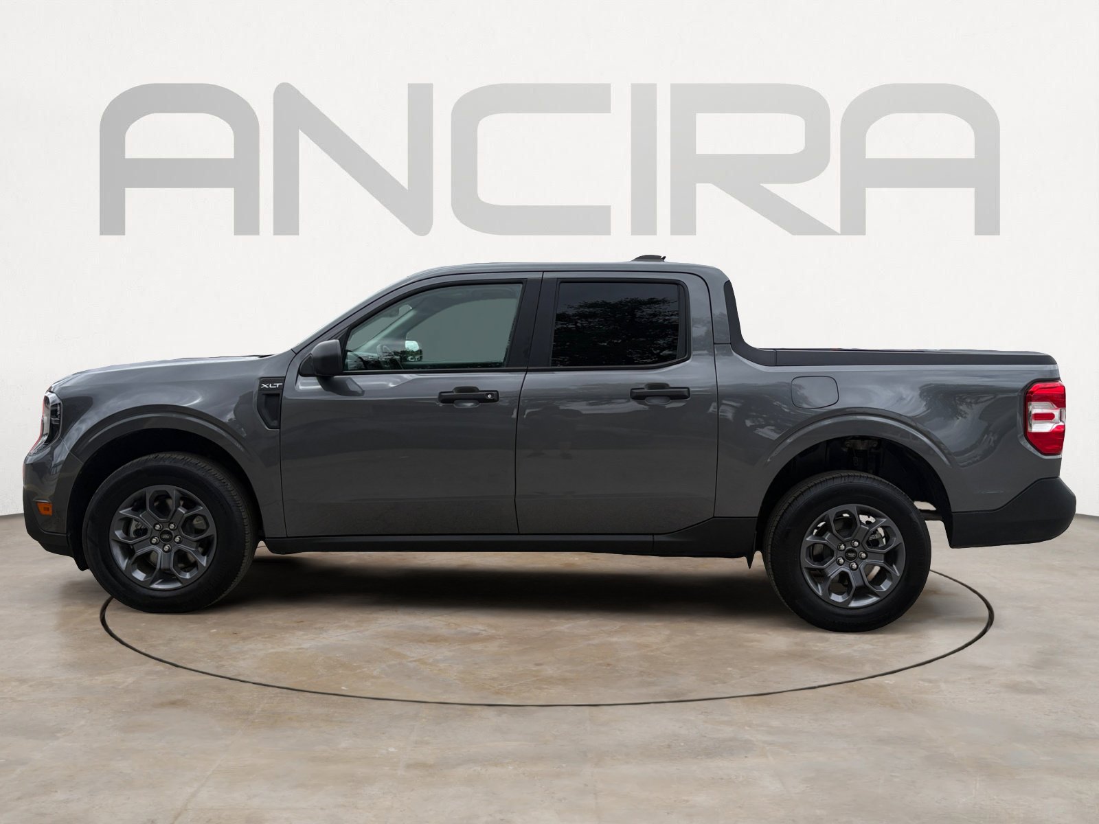 Used 2025 Ford Maverick XLT image 7