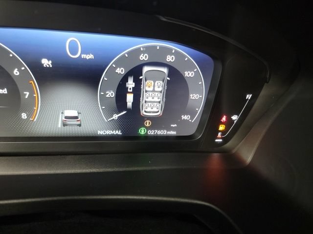 Used 2025 Honda Pilot Elite image 17