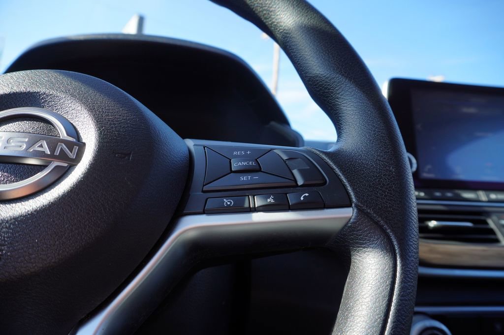 Used 2023 Nissan Altima 2.5 SV image 21