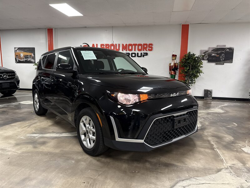 Used 2024 Kia Soul LX w/ Option Group 015 image 1
