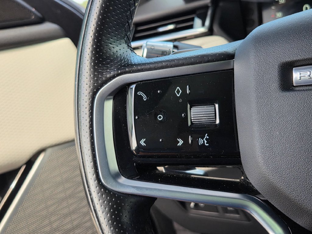 Used 2021 Land Rover Range Rover Velar R-Dynamic S AWD/4WD image 19