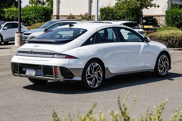 Certified 2025 Hyundai Ioniq 6 SEL RWD image 5