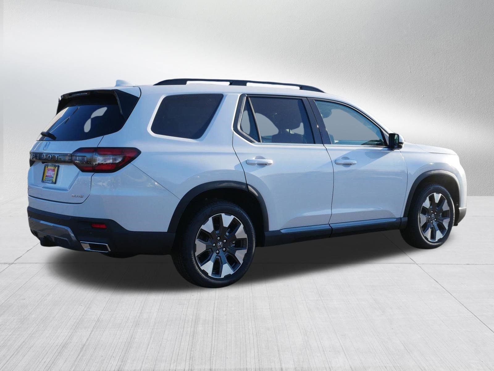 New 2026 Honda Pilot Elite image 7