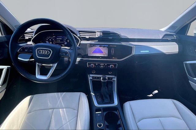 Used 2023 Audi Q3 2.0T Premium w/ Convenience Package AWD/4WD image 15