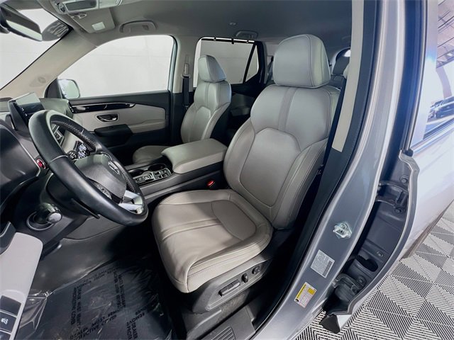 Used 2024 Honda Pilot EX-L image 9