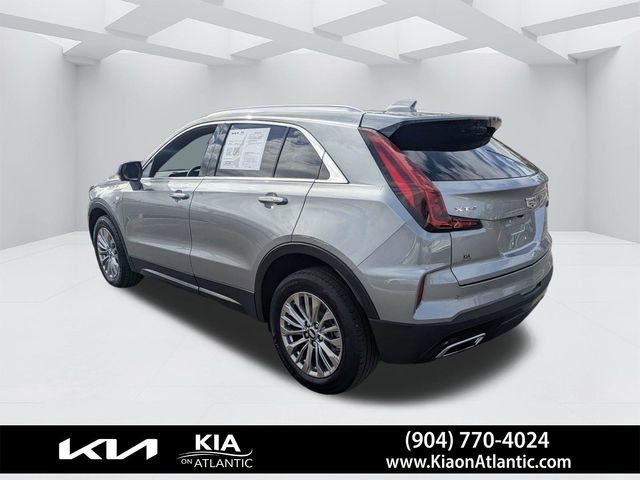 Used 2025 Cadillac XT4 Premium Luxury FWD image 5
