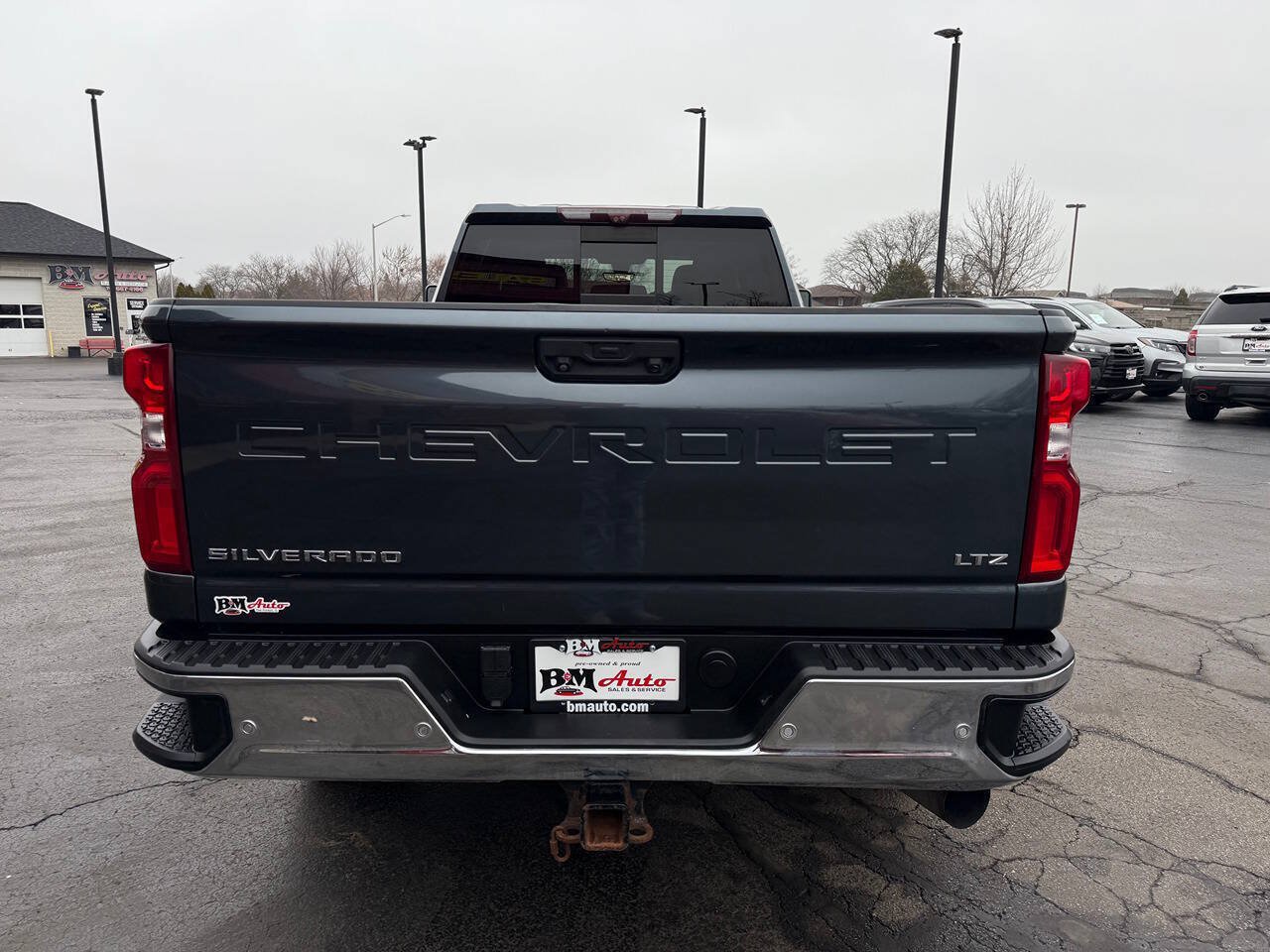 Used 2020 Chevrolet Silverado 2500 LTZ w/ LTZ Premium Package AWD/4WD image 6
