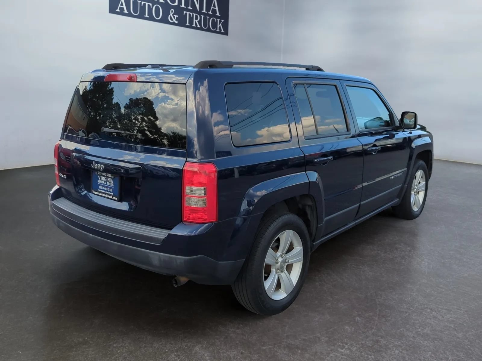 Used 2016 Jeep Patriot Sport w/ Power Value Group AWD/4WD image 10