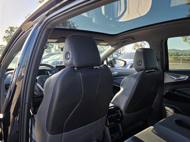 Used 2023 Volkswagen ID.4 Pro S AWD/4WD image 18