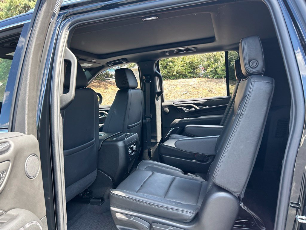 Used 2023 GMC Yukon XL Denali w/ Max Trailering Package AWD/4WD image 43