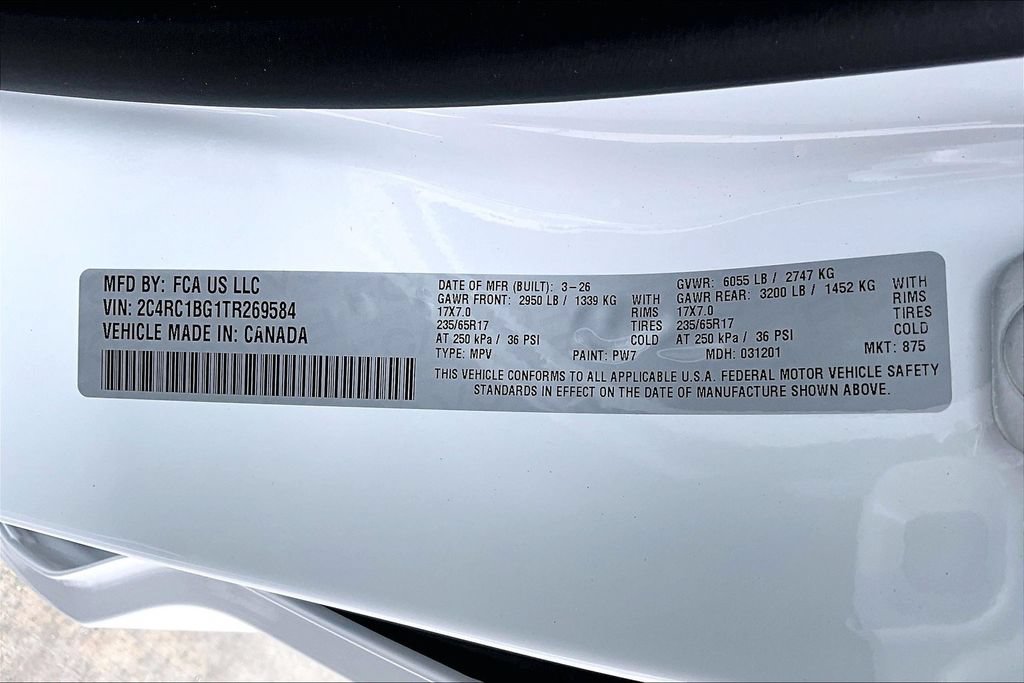 New 2026 Chrysler Pacifica Select FWD image 35