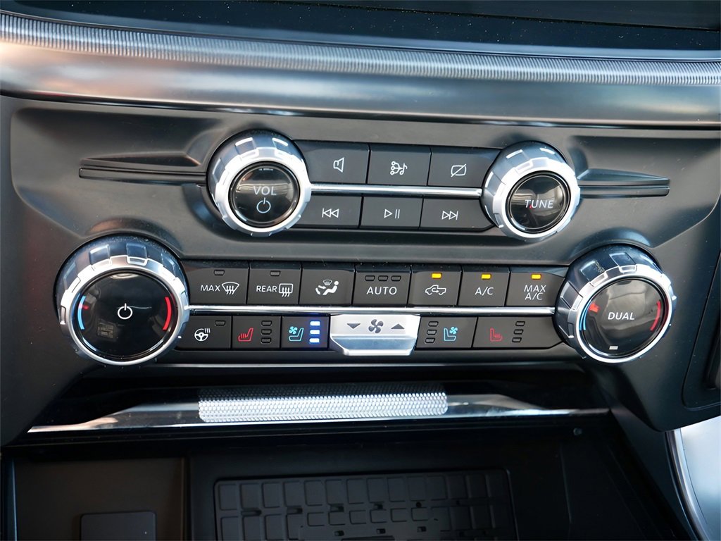 Used 2024 Ford F150 Lariat w/ Equipment Group 502A High image 21