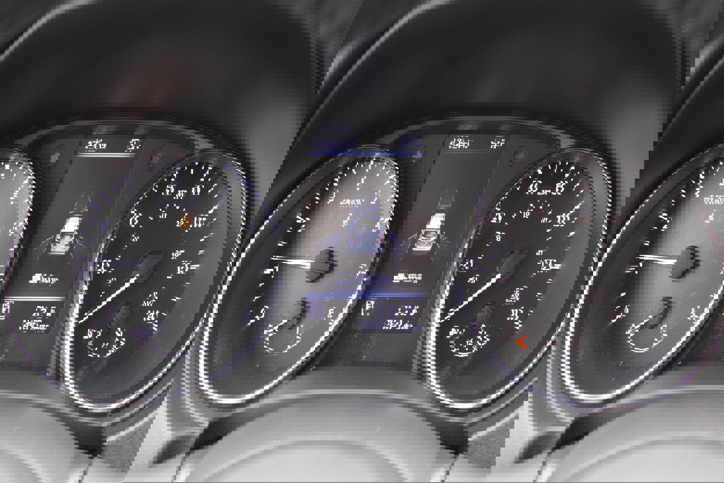 Used 2022 Nissan Rogue Sport SV w/ Technology Package image 11