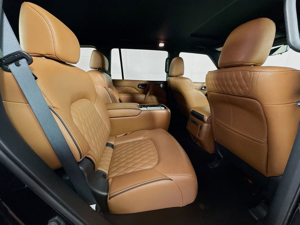 Used 2024 INFINITI QX80 Sensory AWD/4WD image 37