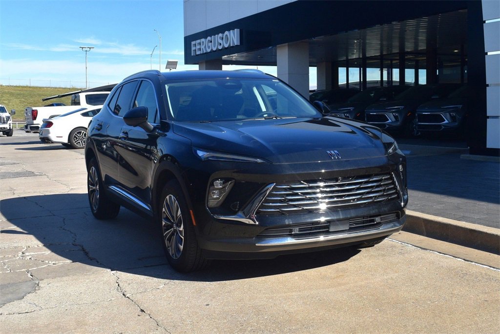 New 2025 Buick Envision Preferred image 2