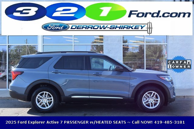 Used 2025 Ford Explorer Active image 3
