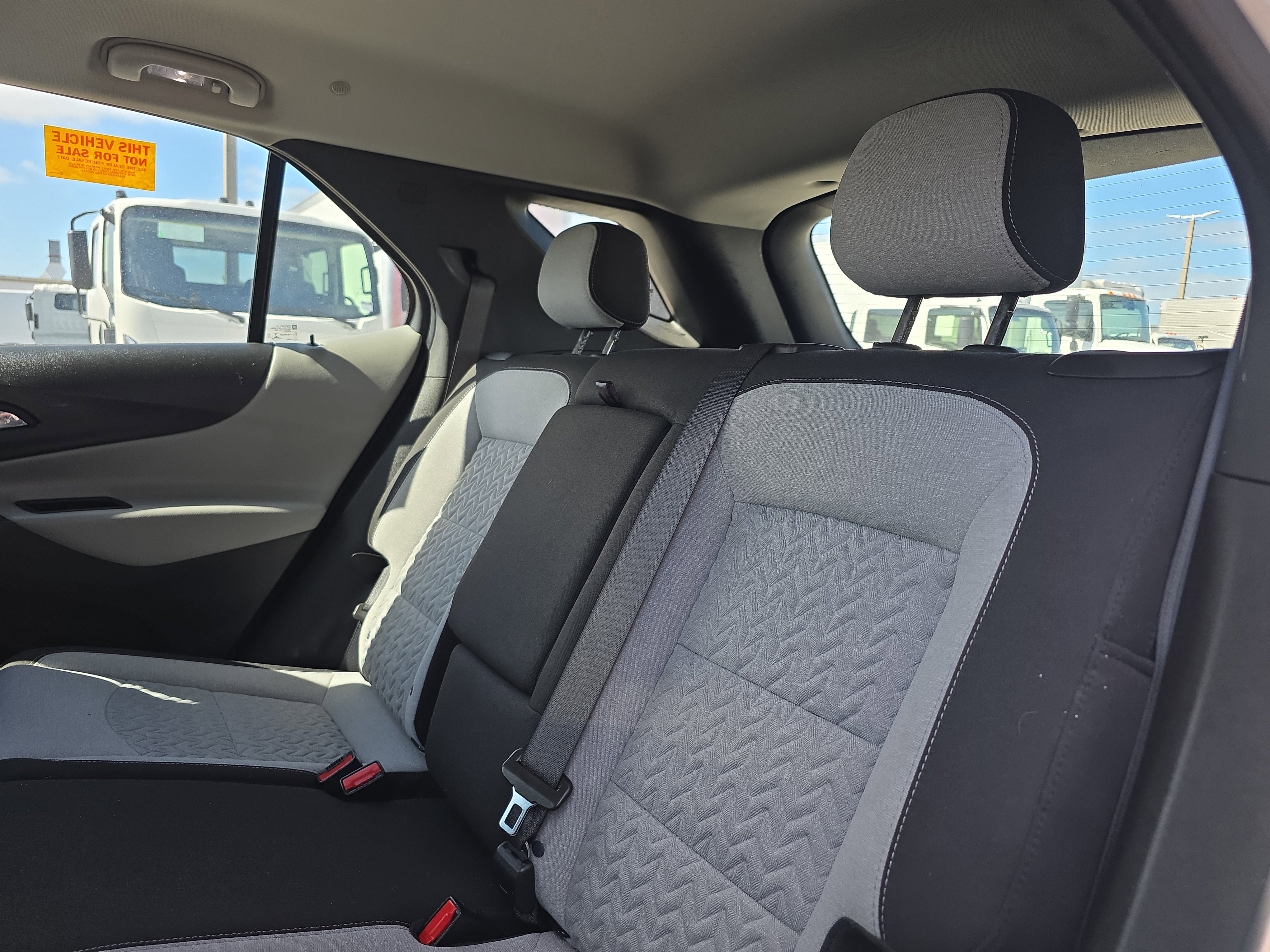 Used 2022 Chevrolet Equinox LS AWD/4WD image 14