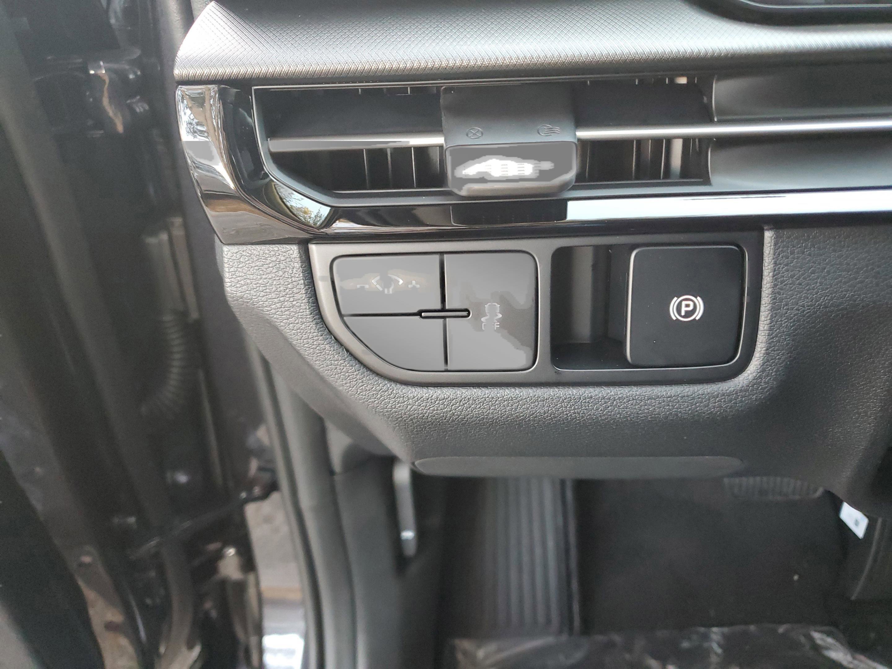 New 2026 Kia Sportage LX w/ LX Convenience Package image 8