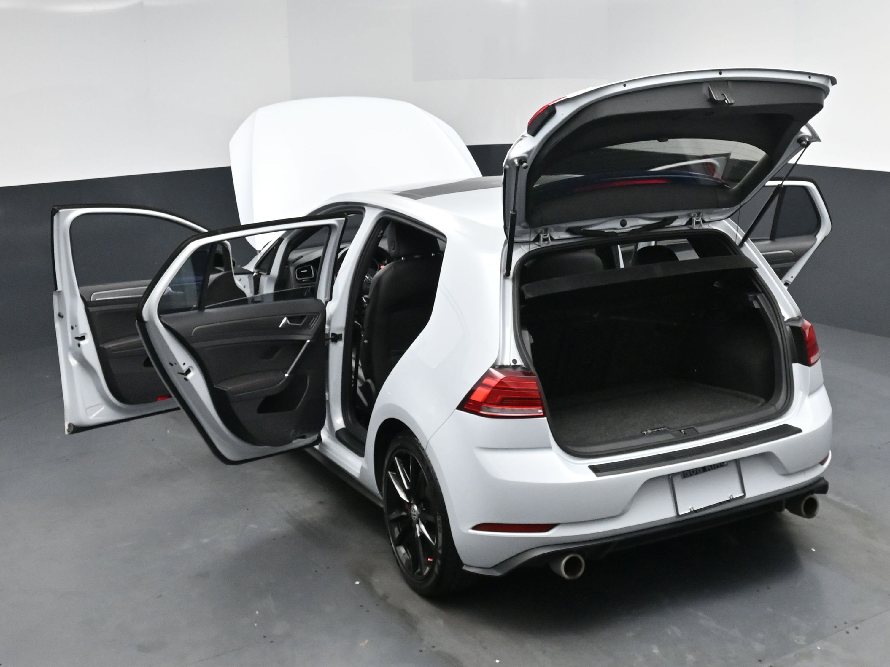 Used 2021 Volkswagen GTI Autobahn image 15