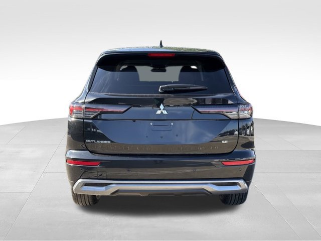 New 2026 Mitsubishi Outlander SE FWD image 4
