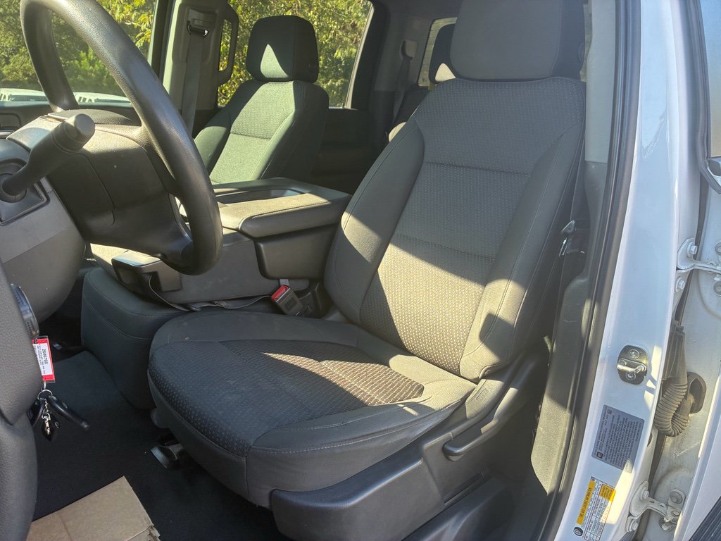 Used 2023 Chevrolet Silverado 2500 Custom w/ Custom Value Package AWD/4WD image 6