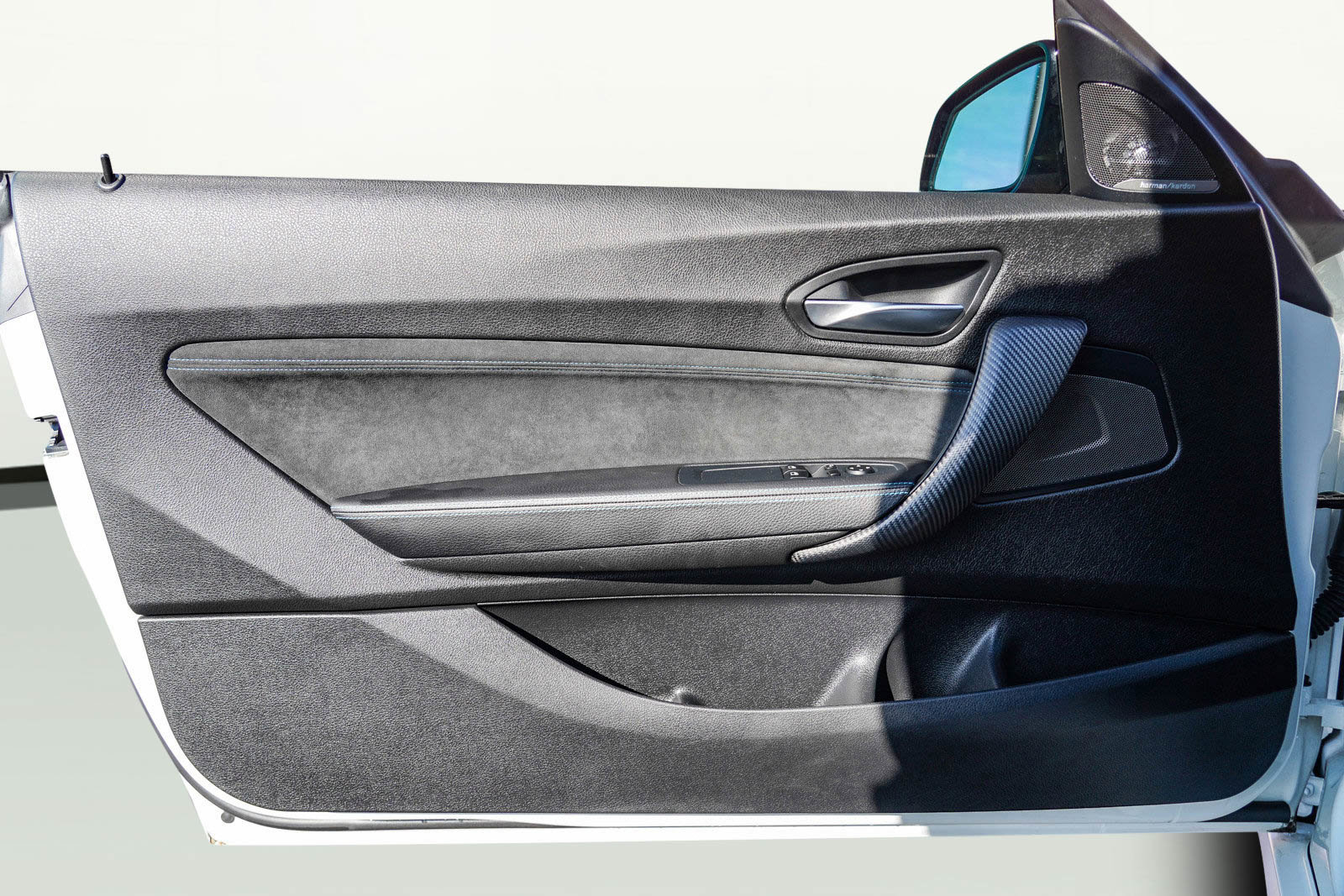 Used 2016 BMW M2 image 26