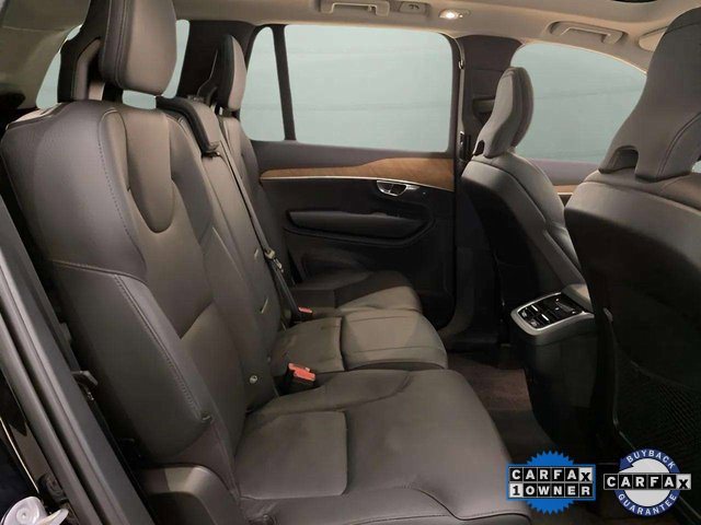 Used 2025 Volvo XC90 B6 Plus image 24