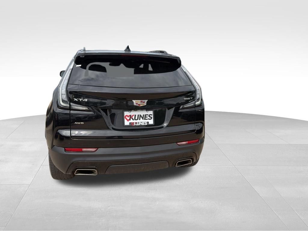 Used 2023 Cadillac XT4 Sport AWD/4WD image 9