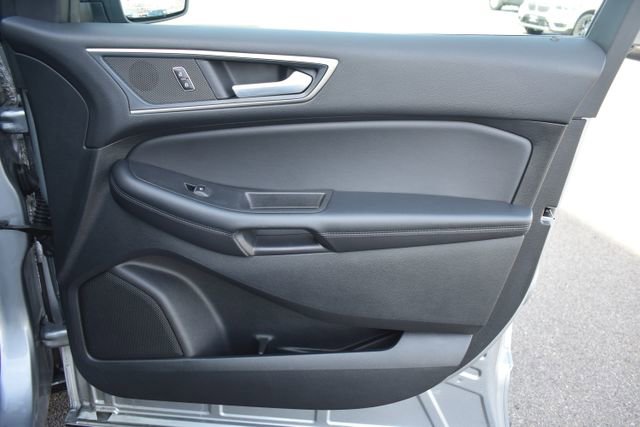 Used 2024 Ford Edge SEL w/ Convenience Package image 47