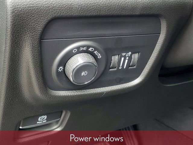 Used 2023 Jeep Grand Cherokee Overland image 21