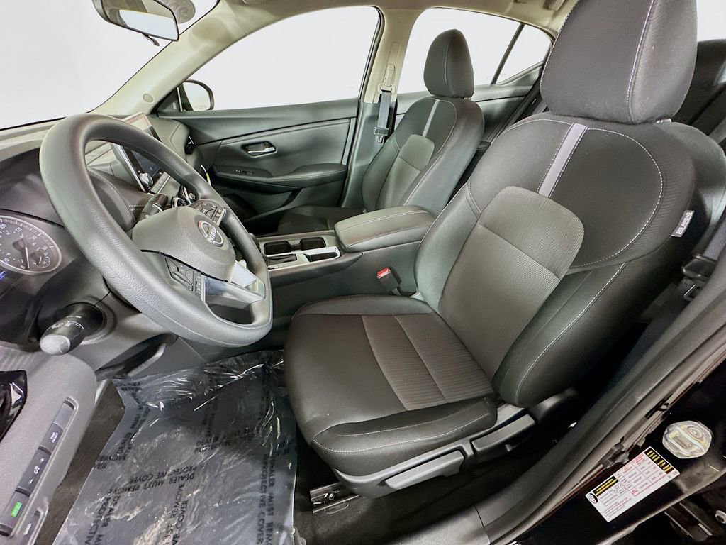 Certified 2025 Nissan Sentra SV FWD image 28