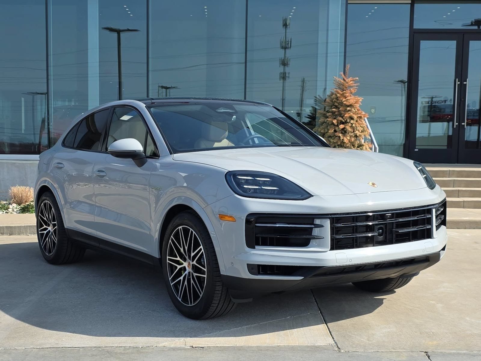 New 2026 Porsche Cayenne S AWD/4WD image 9