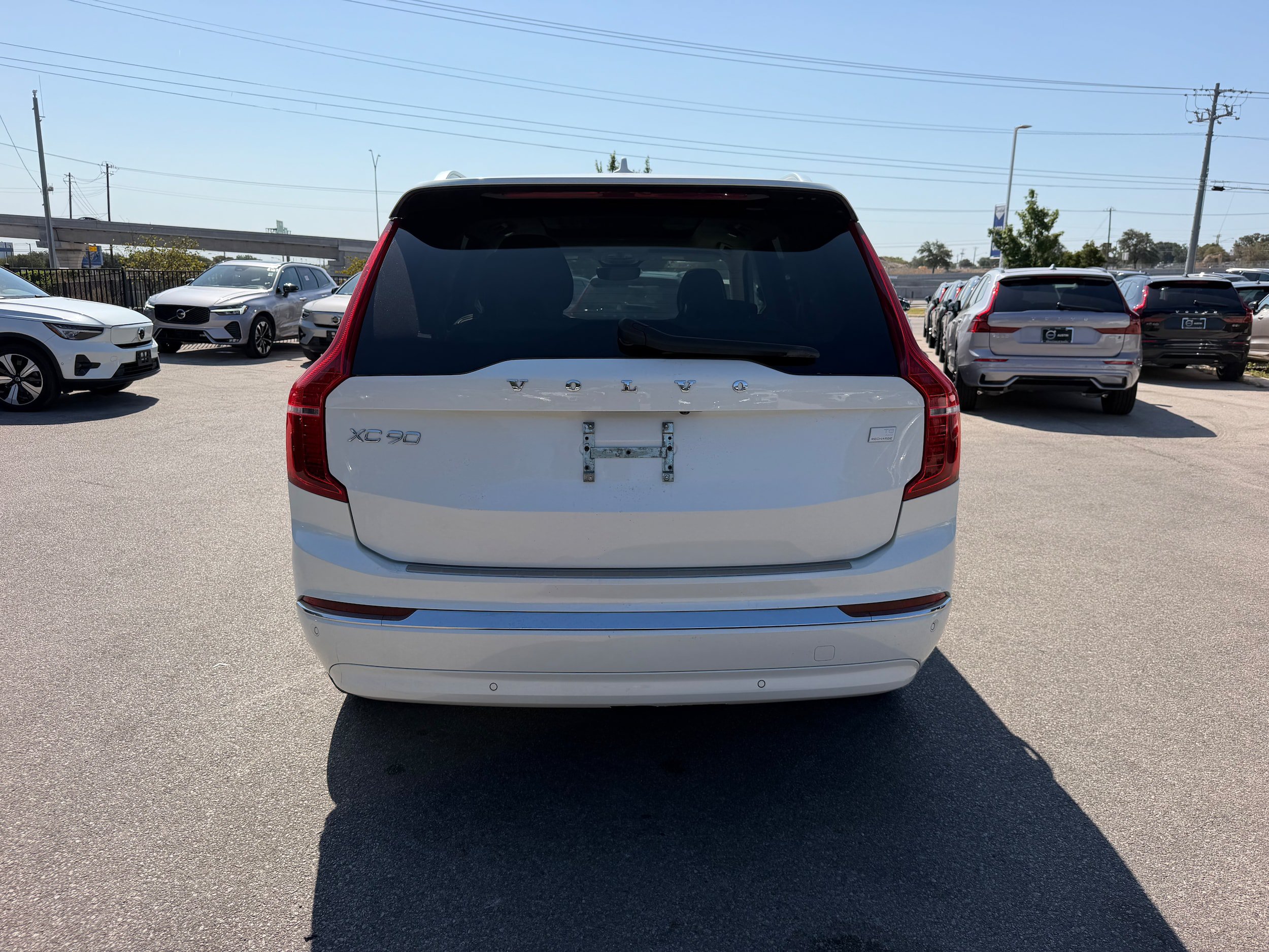 Certified 2024 Volvo XC90 T8 Ultimate w/ Protection Package Premier AWD/4WD image 5