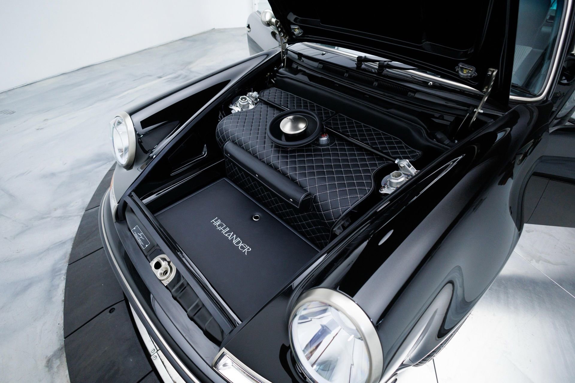 Used 1992 Porsche 911 Targa RWD image 55