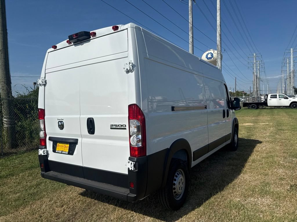 New 2027 RAM ProMaster 2500 w/ Safety Group FWD image 5