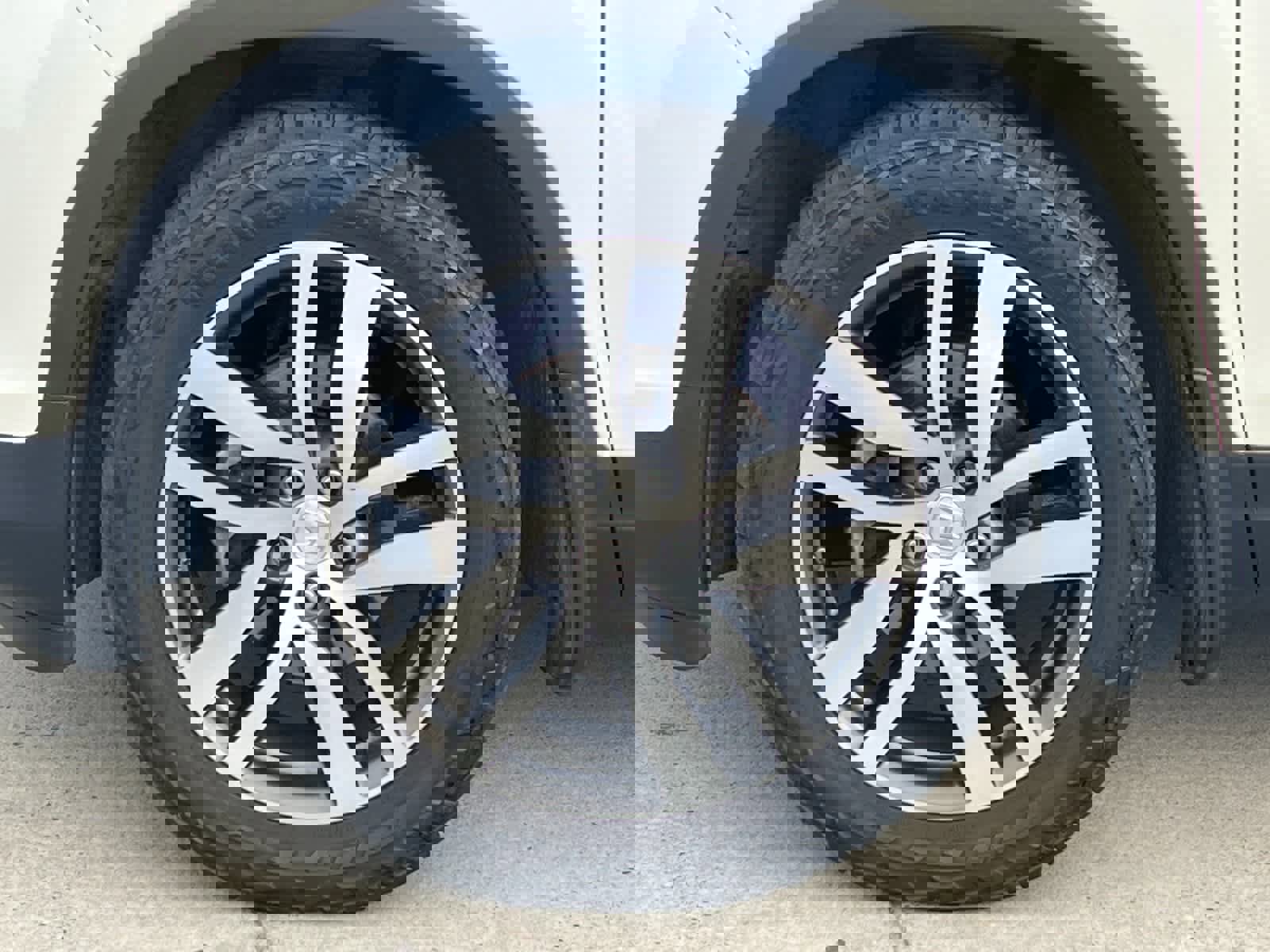 Used 2018 Honda Pilot Touring image 29