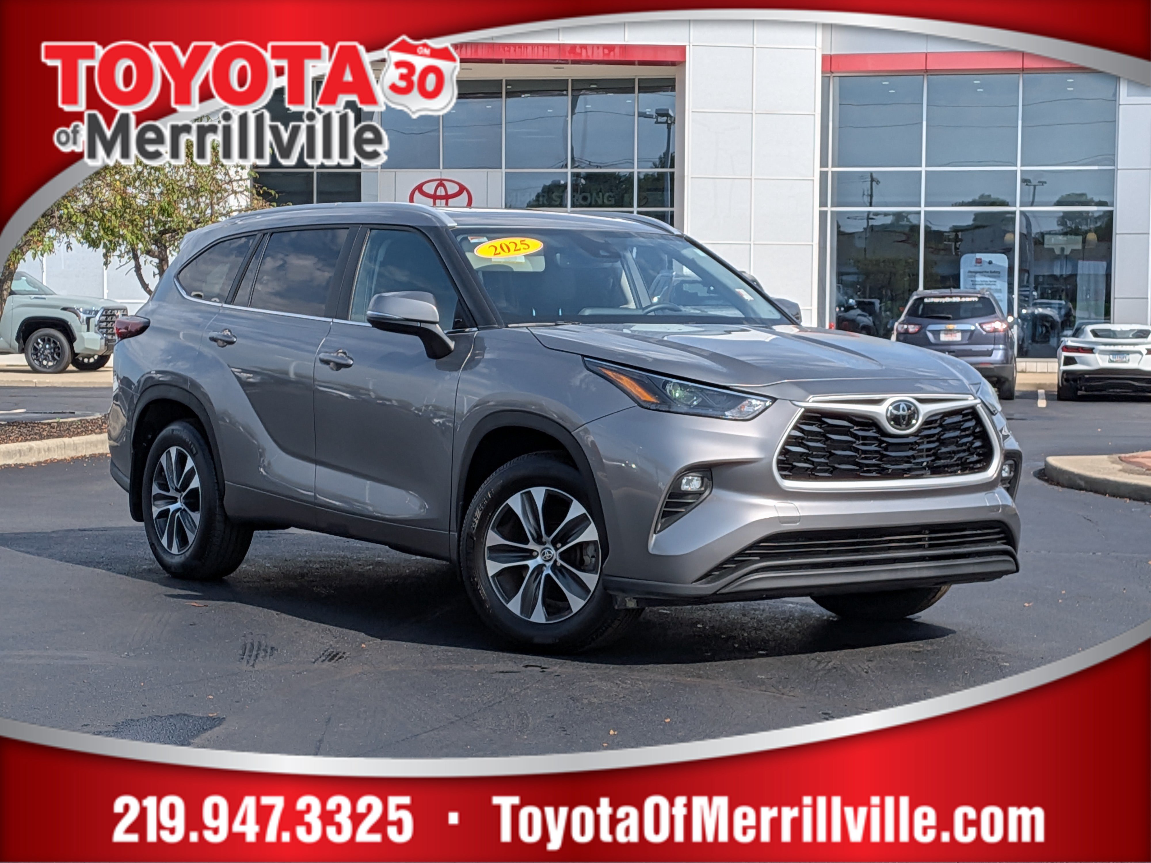 Used 2025 Toyota Highlander XLE