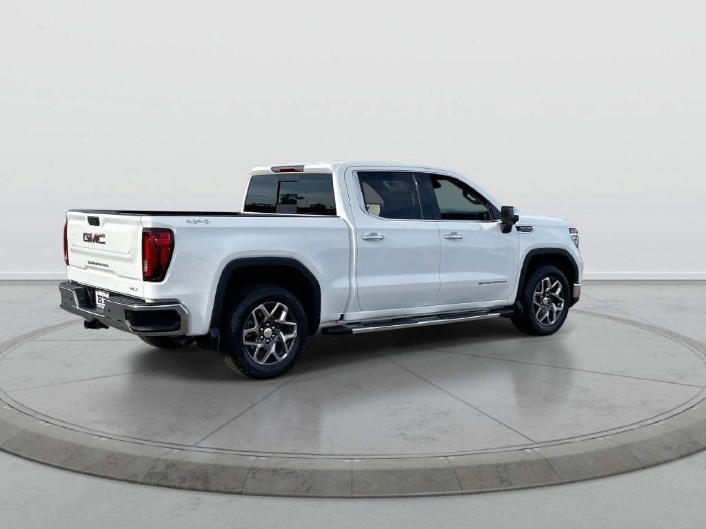 Used 2024 GMC Sierra 1500 SLT w/ SLT Premium Package AWD/4WD image 8