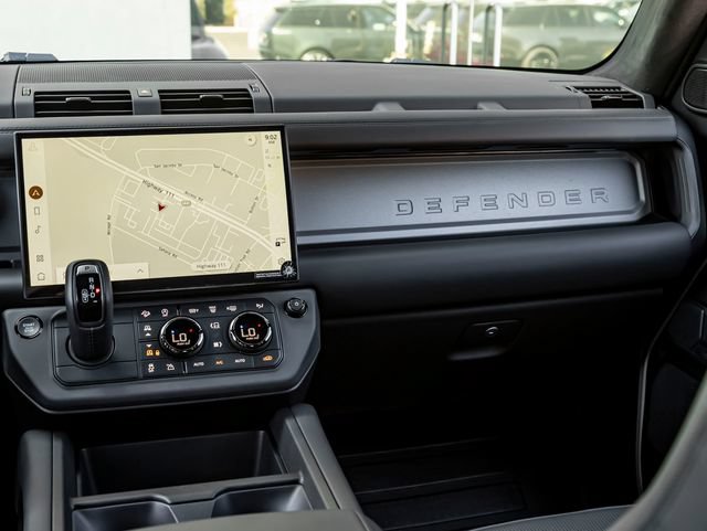 New 2026 Land Rover Defender 110 OCTA AWD/4WD image 22