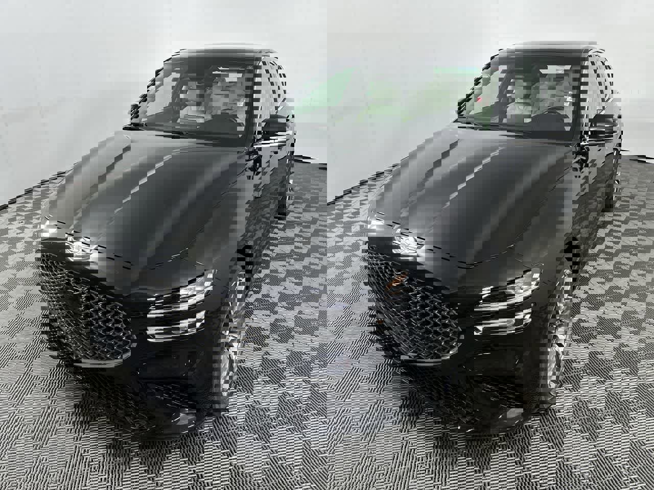 Used 2025 Genesis G70 2.5T image 4