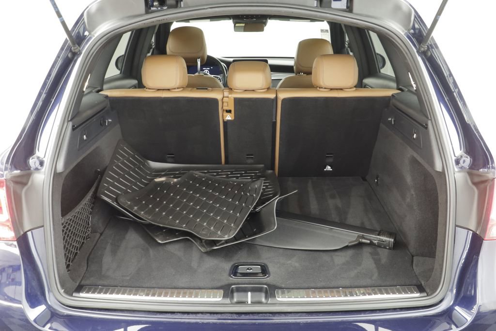 Used 2022 Mercedes-Benz GLC 300 4MATIC image 19