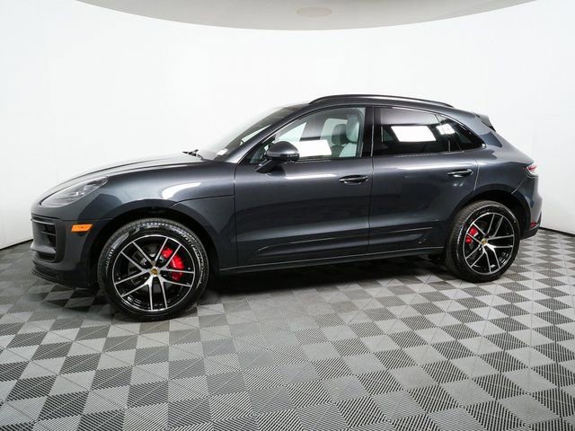 New 2026 Porsche Macan S image 2