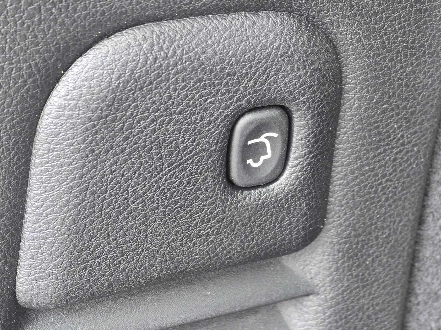 Used 2024 Dodge Durango R/T AWD/4WD image 21